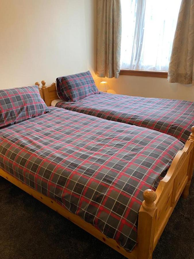 Parkmore Holiday Cottages Dufftown Bagian luar foto