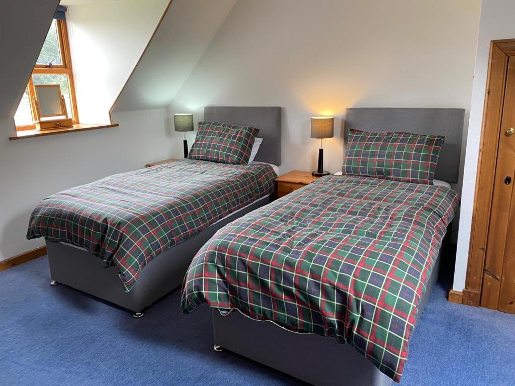 Parkmore Holiday Cottages Dufftown Bagian luar foto